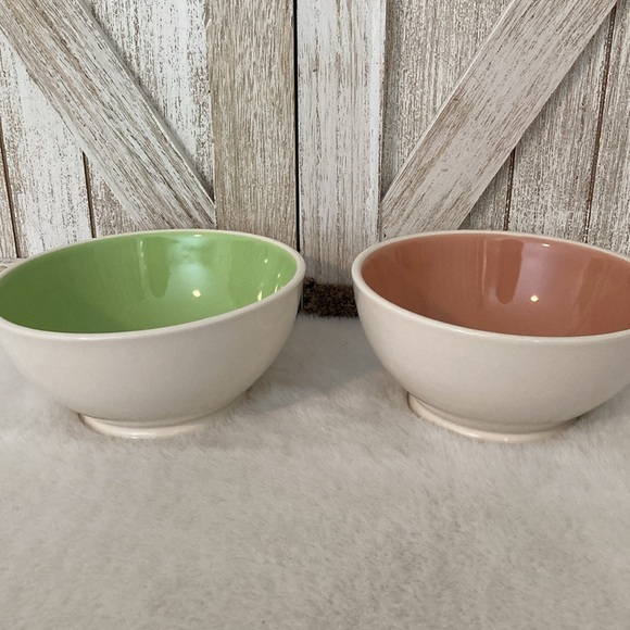 Rae Dunn Mint Chocolate Chip & Strawberry Swirl Bowls - Picture 4 of 7